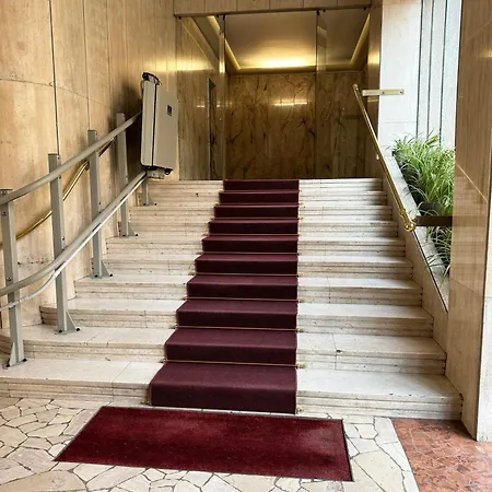 Gohost - Moderno In Stazione Apartament